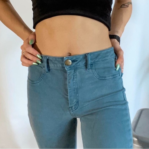 Teal AEO High Waist Jeans - Size 6 - Picture 3 of 3